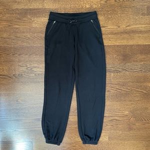 Athleta Girl joggers - size 7